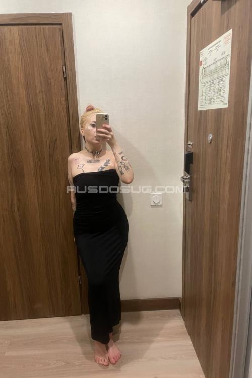 Девушка Проститутка в Питере у метро Купчино