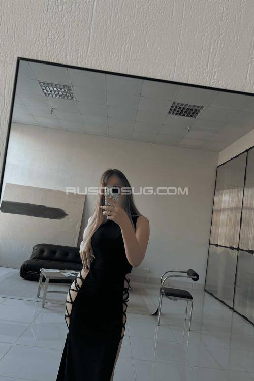 Девушка Проститутка в Питере у метро Старая Деревня