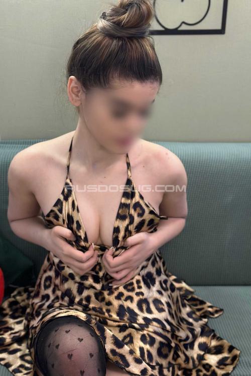 Девушка Проститутка в Питере у метро Академическая