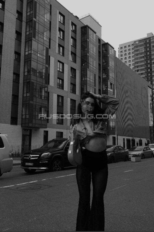 Девушка Проститутка в Питере у метро Фрунзенская
