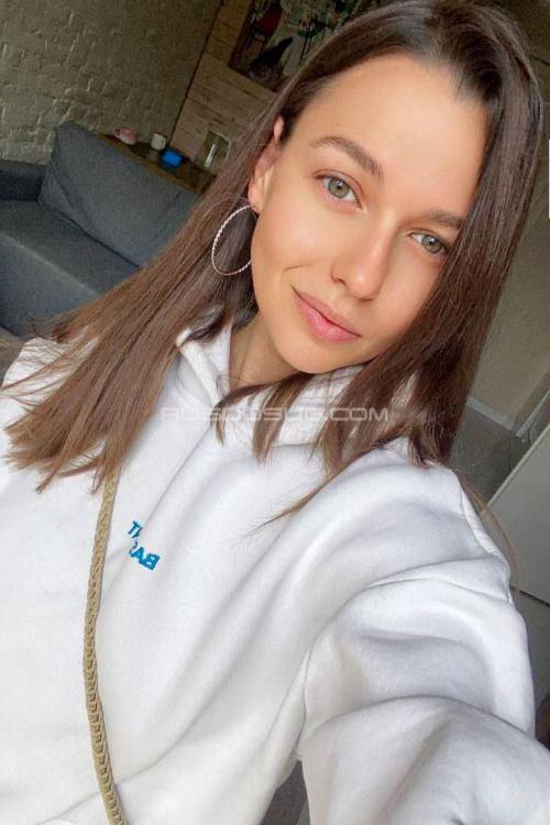 Девушка Проститутка в Питере у метро Фрунзенская