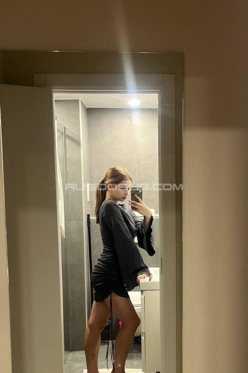 Девушка Проститутка в Питере у метро Фрунзенская