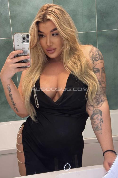 Девушка Проститутка в Питере у метро Лесная