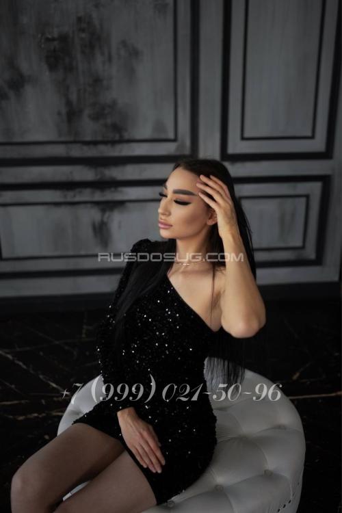 Девушка Проститутка в Питере у метро Московские ворота