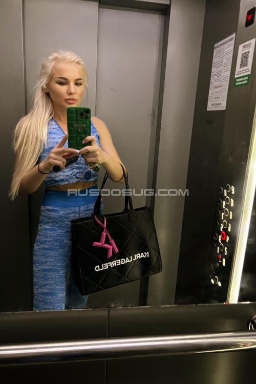 Проститутка Олеся, в Питере у метро Парк Победы