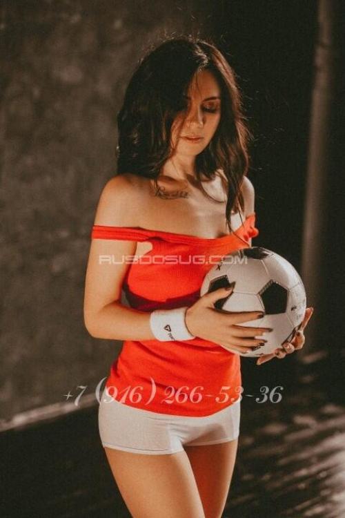 Девушка Проститутка в Питере у метро Лесная