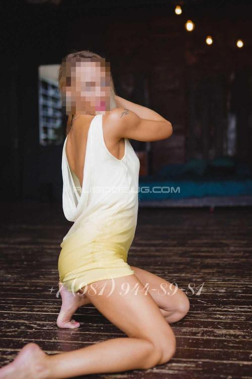 Девушка Проститутка в Питере у метро Достоевская