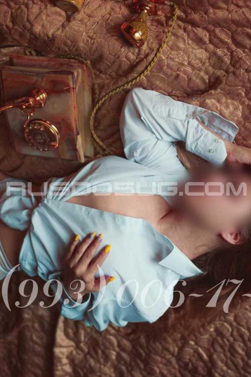 Проститутка Лиза, Питера у метро Чёрная речка