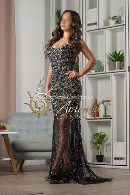 Девушка Проститутка в Питере у метро Маяковская