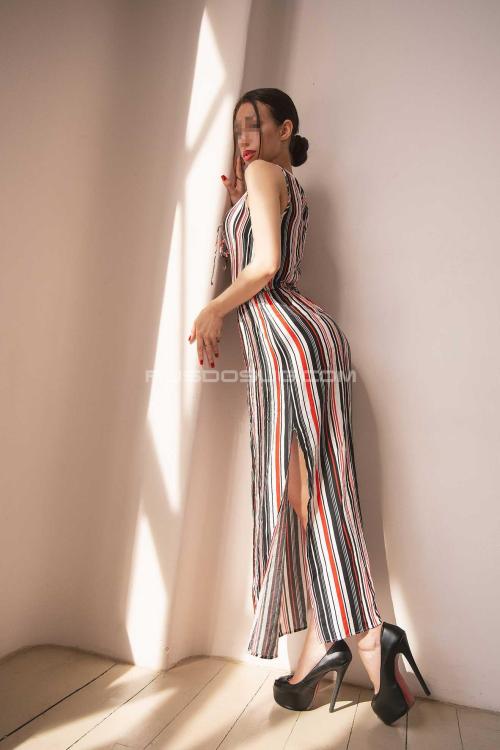 Девушка Проститутка в Питере у метро Проспект Просвещения