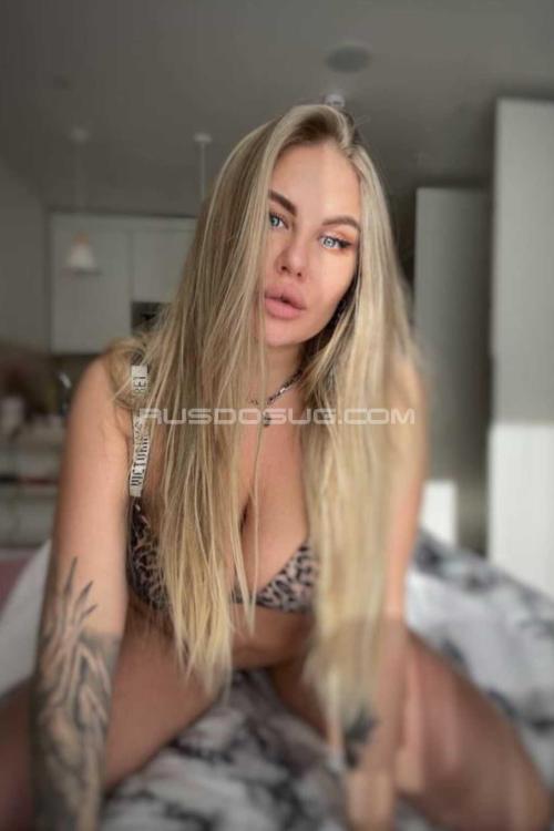 Девушка Проститутка в Питере у метро Достоевская