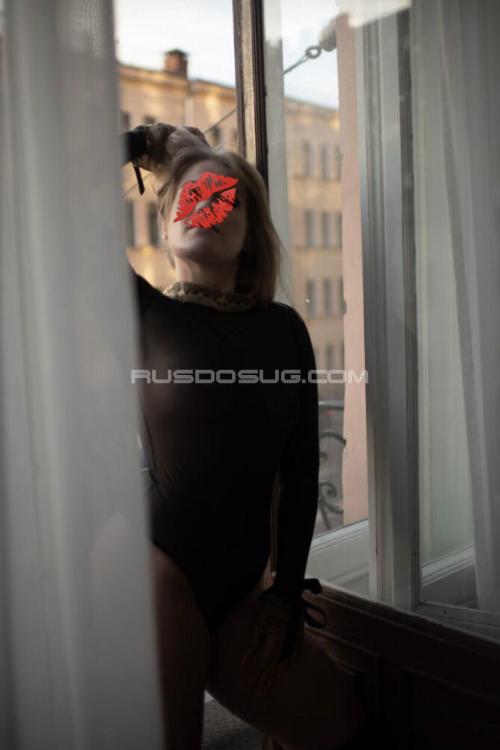 Девушка Проститутка в Питере у метро Проспект Ветеранов