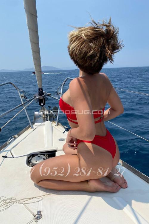 Девушка Проститутка в Питере у метро Московские ворота