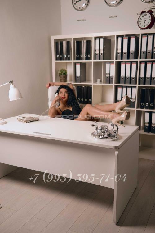 Девушка Проститутка в Питере у метро Звёздная