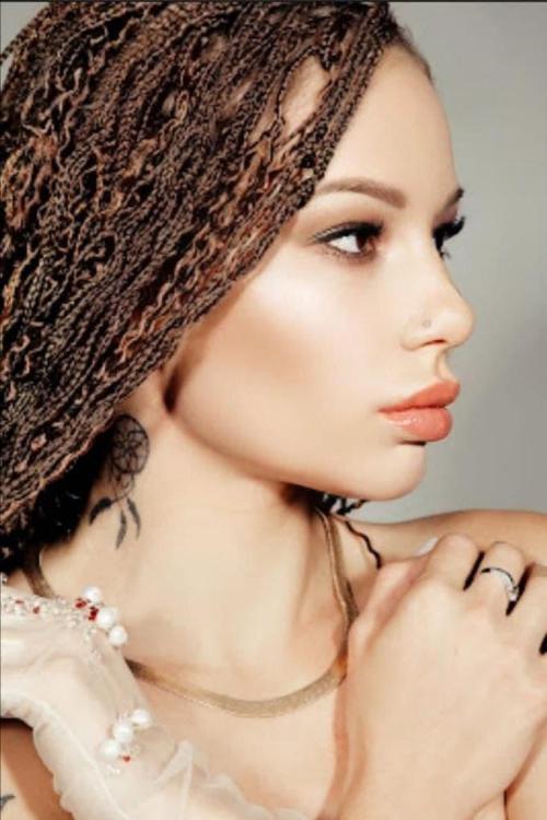 Девушка Проститутка в Питере у метро Проспект Просвещения