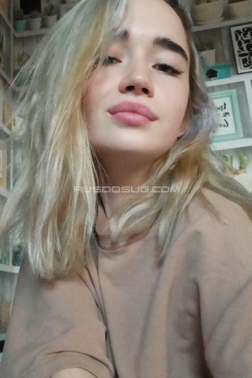 Девушка Проститутка в Питере у метро Звёздная