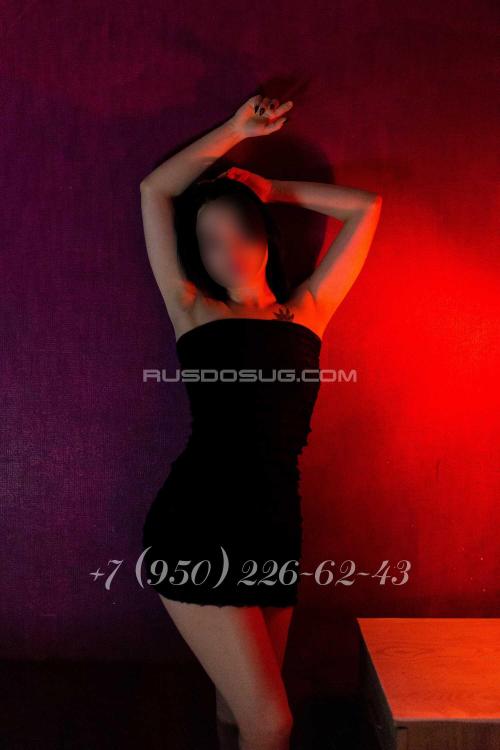 Девушка Проститутка в Питере у метро Чкаловская