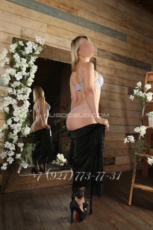 Девушка Проститутка в Питере у метро Достоевская