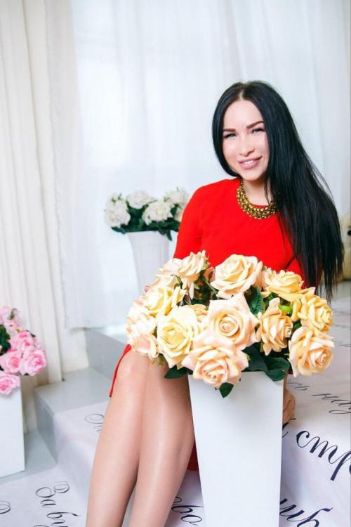 Девушка Проститутка в Питере у метро Площадь Восстания