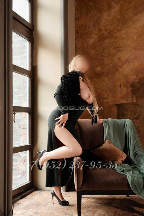 Девушка Проститутка в Питере у метро Лесная