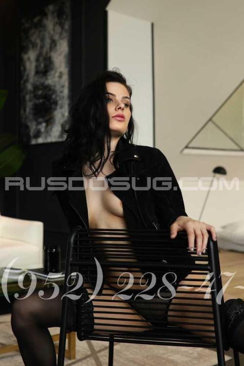 Девушка Проститутка в Питере у метро Дунайская