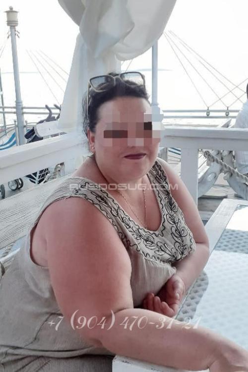 Девушка Проститутка в Питере у метро Электросила