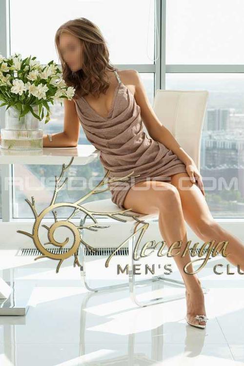 Девушка Проститутка в Питере у метро Маяковская