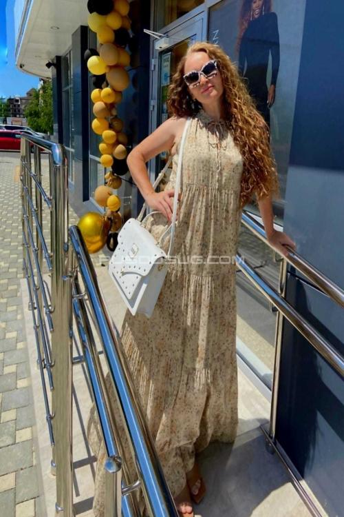 Девушка Проститутка в Питере у метро Московские ворота