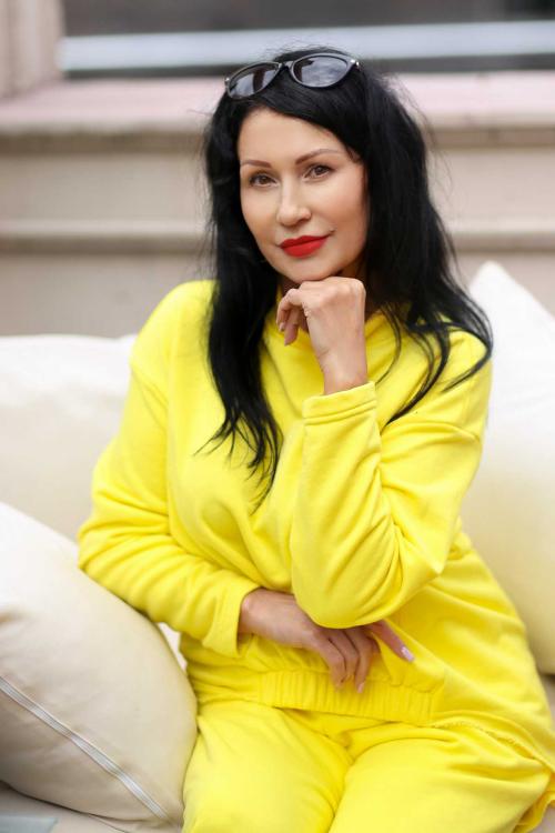 Девушка Проститутка в Питере у метро Купчино