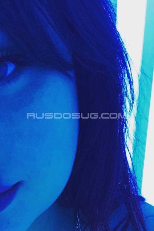 Девушка Проститутка в Питере у метро Комендантский проспект