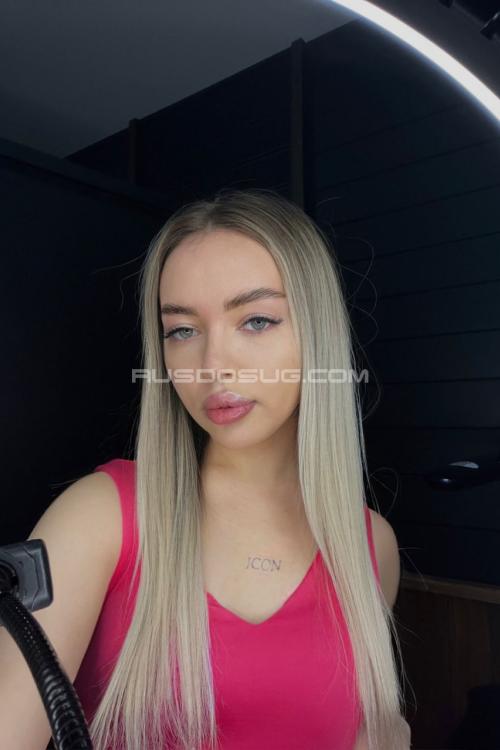 Девушка Проститутка в Питере у метро Ленинский проспект