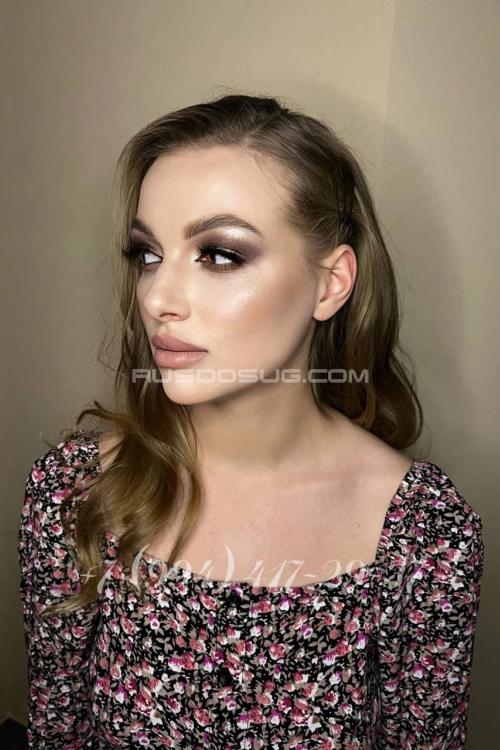 Девушка Проститутка в Питере у метро Московские ворота