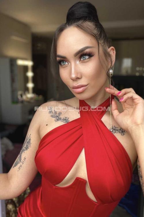 Девушка Проститутка в Питере у метро Петроградская