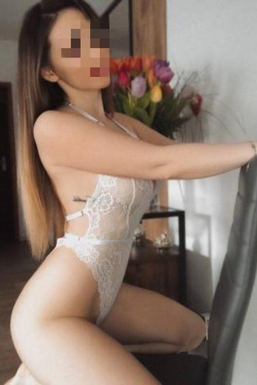 Девушка Проститутка в Питере у метро Автово