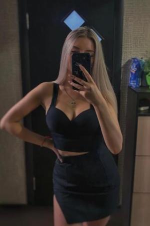 Проститутка Оксана, СПб у метро Проспект Большевиков