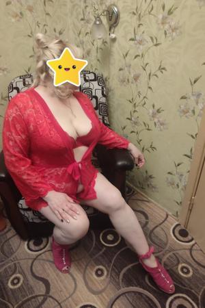 Проститутка ЛЯЛЯ у метро Проспект Большевиков