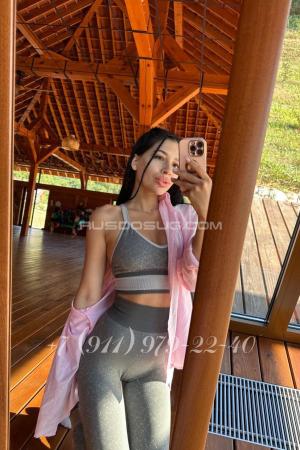 Проститутка Влада у метро Московские ворота