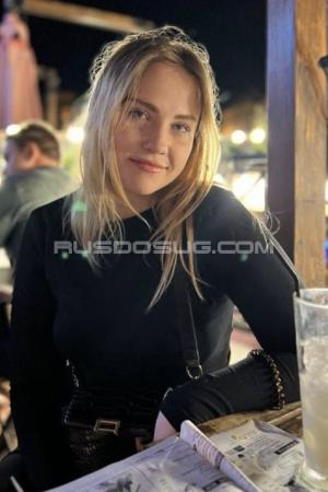 Проститутка Настёна у метро Проспект Ветеранов