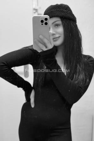 Проститутка Ксения у метро Площадь Александра Невского