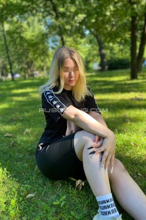 Проститутка Алиса у метро Чкаловская